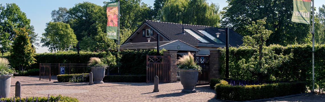 Entree foto plein - neutkens planten- en bomencentrum